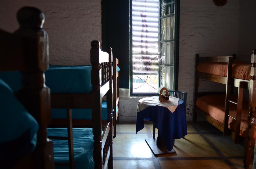 Hostel El Espanol โกโลเนีย เดล ซากราเมนโต ภายนอก รูปภาพ