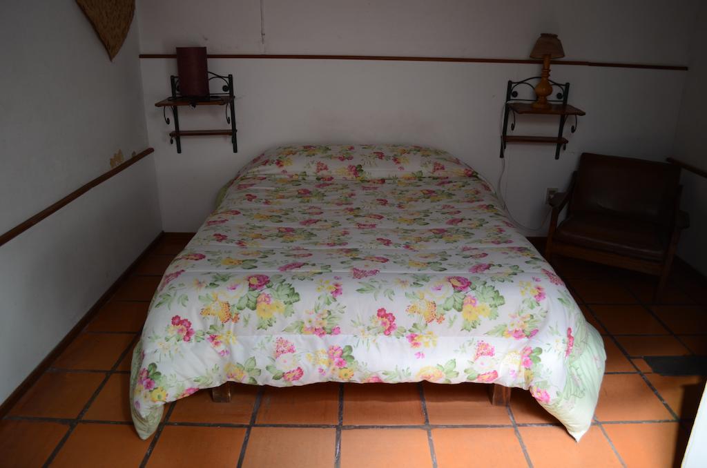 Hostel El Espanol โกโลเนีย เดล ซากราเมนโต ภายนอก รูปภาพ